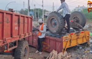 ಕೂಲಿ ಕಾರ್ಮಿಕರು ತೆರಳುತ್ತಿದ್ದ, ಟ್ರ್ಯಾಕ್ಟರ್ನ ಟ್ರಾಲಿ ಕಟ್ ಆಗಿ ಪಲ್ಟಿ – ನಾಲ್ವರು ದುರ್ಮರಣ