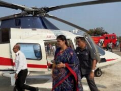 ಬಿಜೆಪಿ ಸಚಿವೆ ಪಂಕಜಾ ಮುಂಡೆ ಹೆಲಿಕಾಪ್ಟರ್ನಲ್ಲಿ ತಾಂತ್ರಿಕ ದೋಷ..!