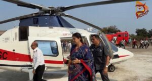 ಬಿಜೆಪಿ ಸಚಿವೆ ಪಂಕಜಾ ಮುಂಡೆ ಹೆಲಿಕಾಪ್ಟರ್ನಲ್ಲಿ ತಾಂತ್ರಿಕ ದೋಷ..!