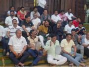 ಗೋವಿಂದ ಗೋವಿಂದ ಕೋಟಿ ಕೋಟಿ ಗೋವಿಂದ – ಸದನದಲ್ಲಿ ದೋಸ್ತಿ ನಾಯಕರಿಂದ ಅಹೋರಾತ್ರಿ ಪ್ರತಿಭಟನೆ..!