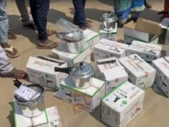 ಪುರಸಭೆ ಚುನಾವಣೆಯಲ್ಲಿ ಸೋಲುವ ಭಯ – ಕುಕ್ಕರ್, ಹಣ ವಾಪಸ್ ಕೇಳಿದ ಕಾಂಗ್ರೆಸ್ ಅಭ್ಯರ್ಥಿ..!