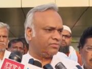 ದೇಶದಲ್ಲಿ ಸಿಲಿಂಡರ್ ಎಮರ್ಜೆನ್ಸಿಗೆ ಮೋದಿ ವಿದೇಶಾಂಗ ನೀತಿಯ ವೈಫಲ್ಯವೇ ಕಾರಣ – ಪ್ರಿಯಾಂಕ್ ಖರ್ಗೆ