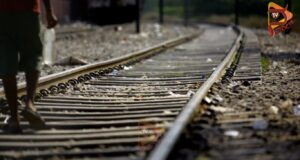 ಷೇರು ಮಾರುಕಟ್ಟೆಯಲ್ಲಿ ಲಾಸ್ – ಮನನೊಂದು ವ್ಯಕ್ತಿ ರೈಲಿಗೆ ತಲೆಕೊಟ್ಟು ಆತ್ಮಹತ್ಯೆ..!