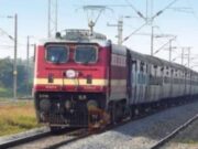 ಮೈಕ್ರೋವೇವ್, ಇಂಡಕ್ಷನ್ ಸ್ಟವ್ ಬಳಕೆಗೆ ಸೂಚನೆ – ರೈಲ್ವೇ ಕೇಟರಿಂಗ್ಗೂ ತಟ್ಟಿದ ಗ್ಯಾಸ್ ಸಿಲಿಂಡರ್ ಅಭಾವ..!