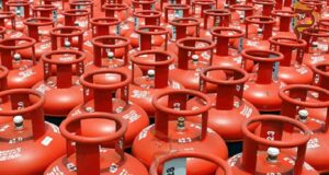 ಯುದ್ಧದ ಎಫೆಕ್ಟ್ – ವಾಣಿಜ್ಯ ಸಿಲಿಂಡರ್ಗಳಿಗೆ ನೀಡಲಾಗಿದ್ದ, ರಿಯಾಯಿತಿ ರದ್ದು..!