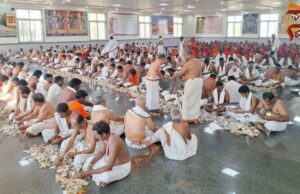 ಮಂತ್ರಾಲಯ ರಾಯರ ಹುಂಡಿಯಲ್ಲಿ ಕೇವಲ 21 ದಿನಗಳಲ್ಲಿ 2.48 ಕೋಟಿ ರೂ. ಸಂಗ್ರಹ..!