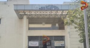 ವಾಹನ ಚಾಲಕರ ಬಳಿ ಲಂಚ – ಇಬ್ಬರು RTO ಅಧಿಕಾರಿಗಳು ಲೋಕಾ ಬಲೆಗೆ..!