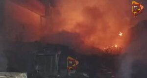 ದೆಹಲಿಯ ಗೋದಾಮಿನಲ್ಲಿ ಅಗ್ನಿ ದುರಂತ, ಮೂವರು ಸಜೀವದಹನ