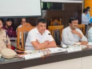 ಅನಧಿಕೃತ ಮದ್ಯ ಮಾರಾಟ ಮಳಿಗೆಗಳ ಮೇಲೆ ಕಾನೂನು ಕ್ರಮ ಕೈಗೊಳ್ಳಿ – ಅಧಿಕಾರಿಗಳಿಗೆ ಸೂಚನೆ – ಶಾಸಕ ಗಣಿಗ ರವಿಕುಮಾರ್