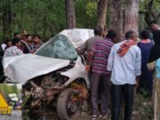 ನಿಯಂತ್ರಣ ತಪ್ಪಿ ಮರಕ್ಕೆ ಕಾರು ಡಿಕ್ಕಿ – ಇಬ್ಬರು ಸ್ಥಳದಲ್ಲೇ ಸಾವು..!