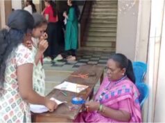 ಸಿಇಟಿ ಬರೆಯಲು ಬಂದ ವಿದ್ಯಾರ್ಥಿನಿಯರ ಮೂಗುತಿಗೆ ಗಮ್ ಟೇಪ್ ಅಂಟಿಸಿದ ಸಿಬ್ಬಂದಿ