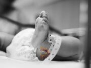 ಗಂಭೀರ ಆರೋಪ – ಇರುವೆ ಕಚ್ಚಿ ಐಸಿಯುವಿನಲ್ಲಿದ್ದ, ಮಗು ಸಾವು..!