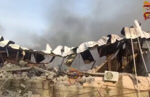 ಜಿಯೋ ಮಾರ್ಟ್ ಗೋಡೌನ್ನಲ್ಲಿ ಅಗ್ನಿ ಅವಘಡ – ಕೊಟ್ಯಂತರ ರೂ. ಮೌಲ್ಯದ ವಸ್ತುಗಳು ಭಸ್ಮ..!