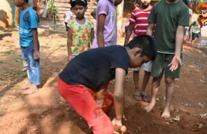 ರಂಗಾಯಣದ ಅಂಗಳದಲ್ಲಿ ಹಸಿರು ಕ್ರಾಂತಿ – ಪರಿಸರ ಪಾಠ ಕಲಿತ ಚಿಣ್ಣರು