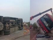 ಚಳ್ಳಕೆರೆ ಬಳಿ ಸರ್ಕಾರಿ ಬಸ್ ಪಲ್ಟಿ – 44 ಪ್ರಯಾಣಿಕರು ಪಾರು