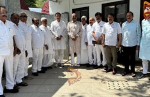 ಕಾಂಗ್ರೆಸ್ನಲ್ಲಿ ಸಂಪುಟ ಪುನಾರಚನೆ ಸರ್ಕಸ್ – 12 ಶಾಸಕರಿಂದ ರಣದೀಪ್ ಸುರ್ಜೇವಾಲ ಭೇಟಿ..!