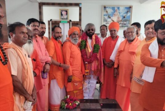 ಜಿಲ್ಲೆಯ ವಿವಿಧ ಮಠಗಳಿಗೆ ಸರ್ಕಾರದ ದೇಣಿಗೆ ವಿತರಿಸಿದ ಈಶ್ವರ್ ಖಂಡ್ರೆ