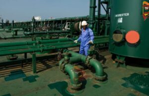 ಮಧ್ಯಪ್ರಾಚ್ಯದಲ್ಲಿ ಮುಗಿಯದ ಯುದ್ಧ – ಅಮೆರಿಕ ಕಚ್ಛಾ ತೈಲ ಬೆಲೆ ಬ್ಯಾರಲ್ಗೆ 113 ಡಾಲರ್ಗೆ ಏರಿಕೆ..!