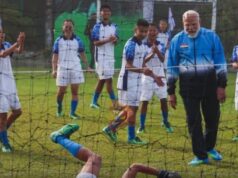 ಮಕ್ಕಳೊಂದಿಗೆ ಮಕ್ಕಳಾಗಿ ಫುಟ್ಬಾಲ್ ಆಟವಾಡಿದ ಪ್ರಧಾನಿ ನರೇಂದ್ರ ಮೋದಿ