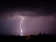 Davanagere Rain News: ಸಿಡಿಲು ಬಡಿದು ಕುರಿಗಾಹಿ ಸಾವು, ದಾವಣಗೆರೆಯಲ್ಲಿ ಭಾರೀ ಮಳೆ ಅವಾಂತರ