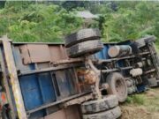 ಬಾಂಗ್ಲಾದೇಶದಲ್ಲಿ ಕಾರ್ಮಿಕರನ್ನು ಕರೆದೊಯ್ಯುತ್ತಿದ್ದ ಟ್ರಕ್ ಪಲ್ಟಿ, 15 ಮಂದಿ ಸಾವು, 10 ಜನರಿಗೆ ಗಾಯ