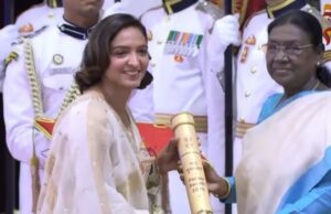 ‘ಪದ್ಮಶ್ರೀ’ ಪ್ರಶಸ್ತಿ ಪಡೆದ ಹರ್ಮನ್ಪ್ರೀತ್ ಕೌರ್