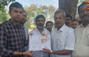 ಅಭಿಮಾನಿಗಳಿಂದ ಸಂಭ್ರಮ : ಬಿಜೆಪಿಯ ಜೀವರಾಜ್ ಗೆ ಶಾಸಕ ಪ್ರಮಾಣ ಪತ್ರ ಹಸ್ತಾಂತರ