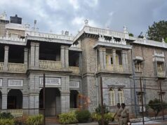 ಸಿಎಂಗಾಗಿ ಕುಮಾರ ಕೃಪಾಗೆ ಹೈಟೆಕ್ ಟಚ್; ಸರ್ಕಾರಿ ಸಿಬ್ಬಂದಿ ವಸತಿಗೃಹಗಳ ದುಸ್ಥಿತಿಗೆ ಪರಿಹಾರ ಯಾವಾಗ?