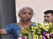 ಕಡಲೆ ಕಾಯಿ ಸಂಸ್ಕರಣಾ ಘಟಕ ಉದ್ಘಾಟಿಸಿದ ಸಚಿವೆ ನಿರ್ಮಲಾ ಸೀತಾರಾಮನ್