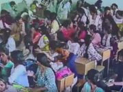 ಕಲಬುರಗಿ : ಸರ್ಕಾರಿ ಕಾಲೇಜಿನಲ್ಲಿ ಮೇಲ್ಛಾವಣಿ ಕುಸಿತ ̧ ವಿದ್ಯಾರ್ಥಿನಿಯರಿಗೆ ಗಂಭೀರ ಗಾಯ